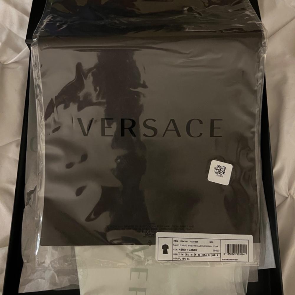 Versace Garment/Accessory Box - Picture 4 of 5